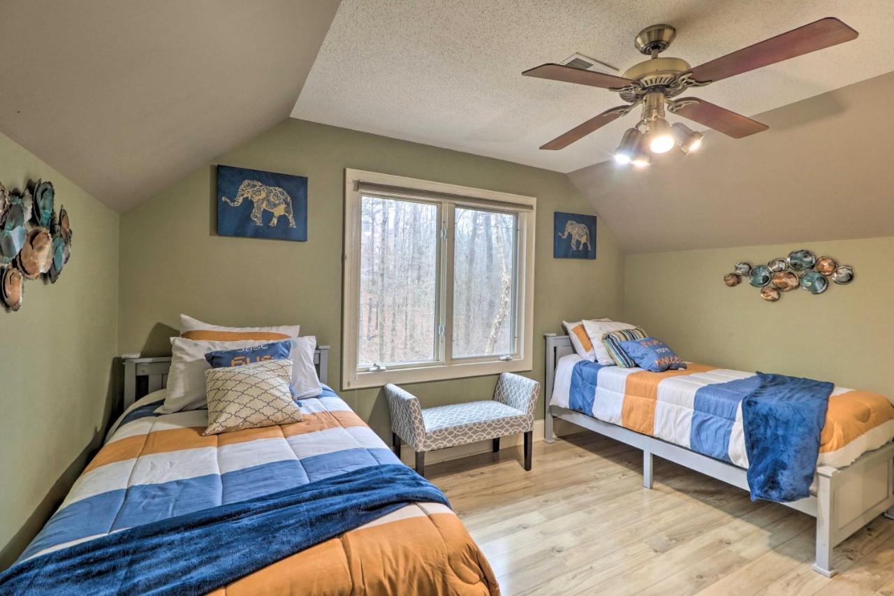 Cozy Conyers Cabin With Fireplace And Pool Table! Luaran gambar